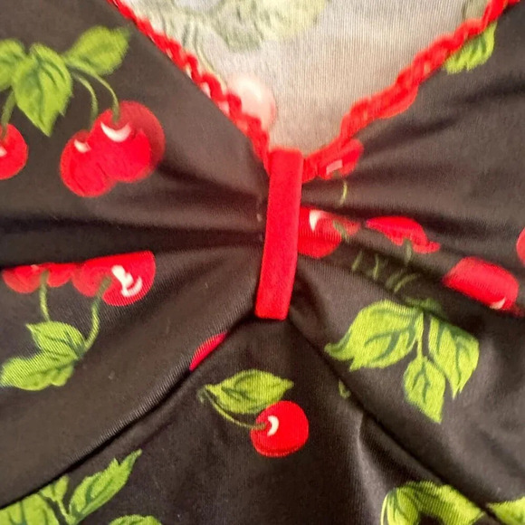 Pin Up Girl! Top Red Cherry Blouse Crop Bustier Retro Whimsical - Picture 12 of 15